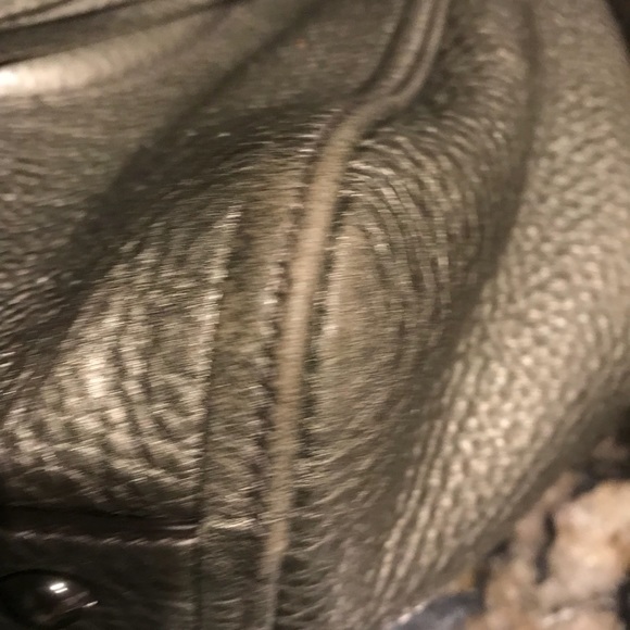 ***Price Drop*** Authentic Gucci Soho Metallic - Picture 7 of 8